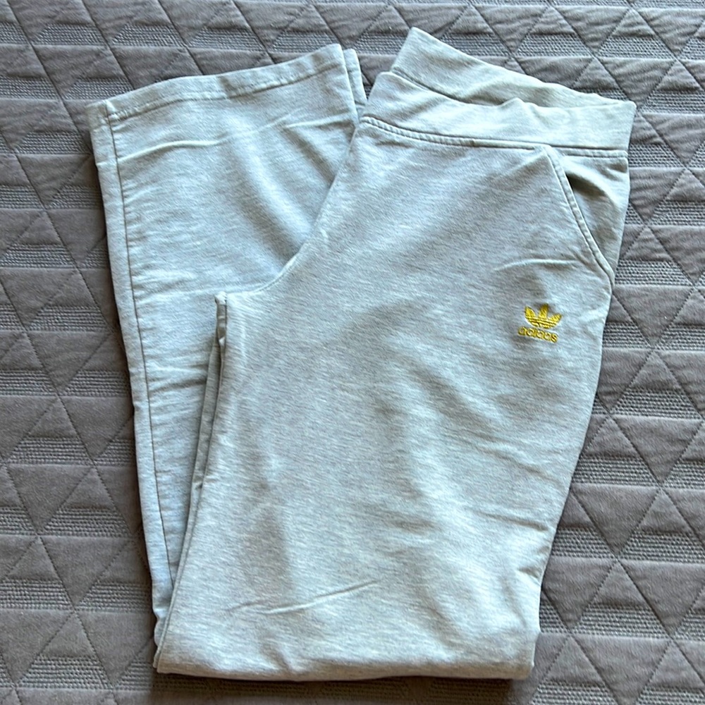 Adidas gray XL sweatpants